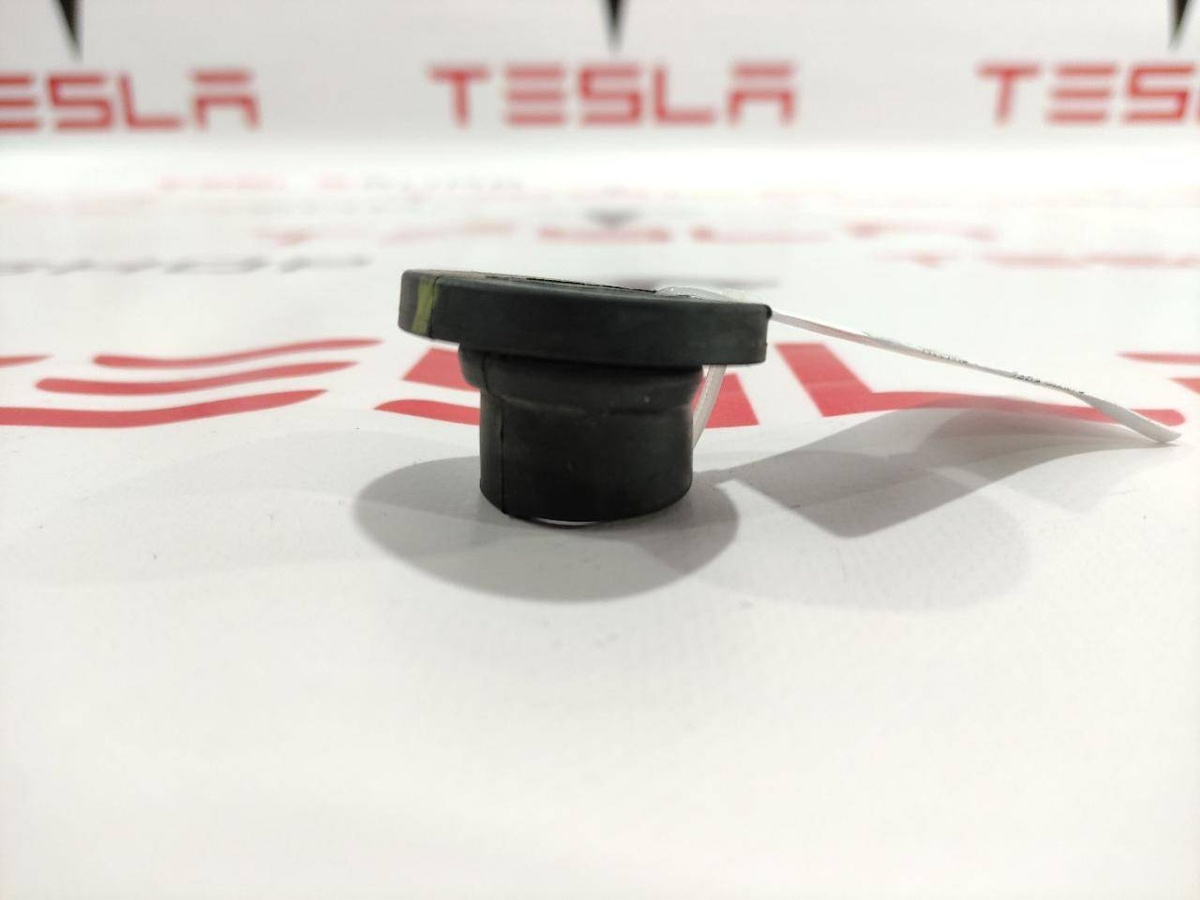 Механизм (прочие) к Tesla Model S 2016