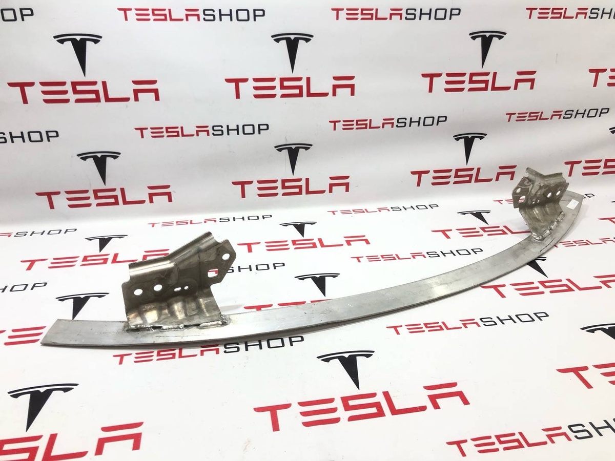 Усилитель бампера к Tesla Model 3 2019
