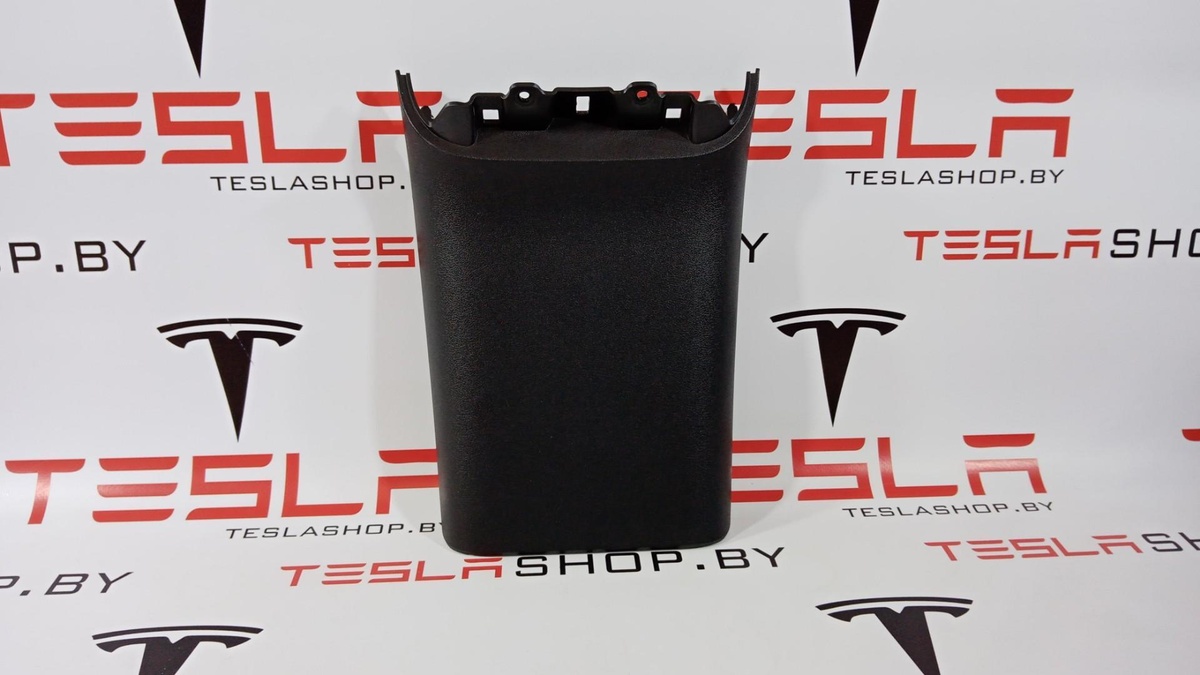 Накладка декоративная центральной консоли к Tesla Model 3 2019