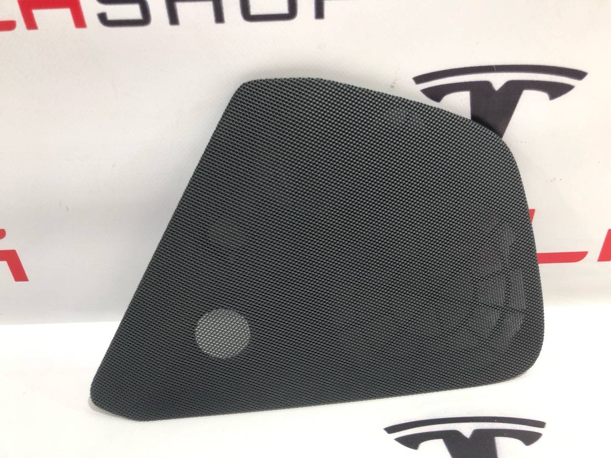 Сетка для динамика к Tesla Model X 2019