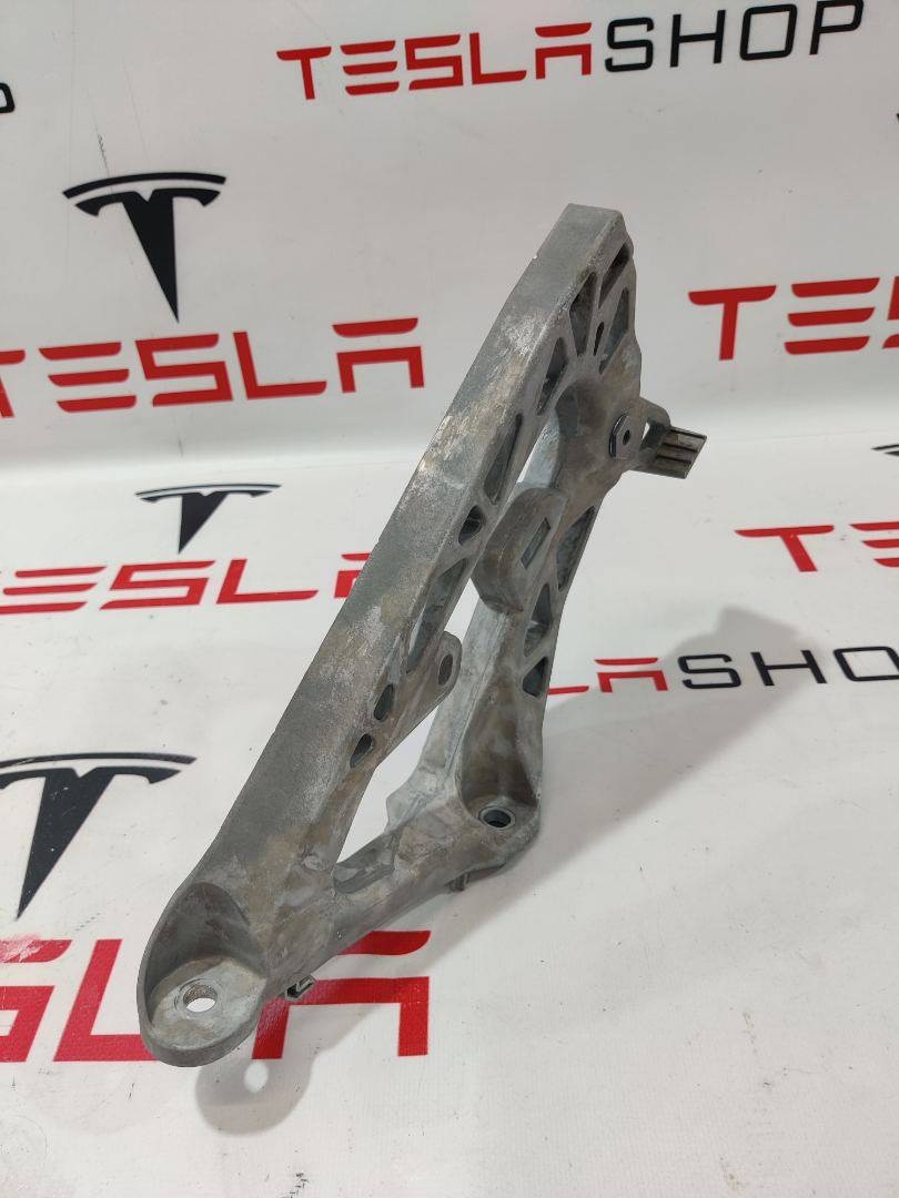 Усилитель торпедо к Tesla Model S 2022