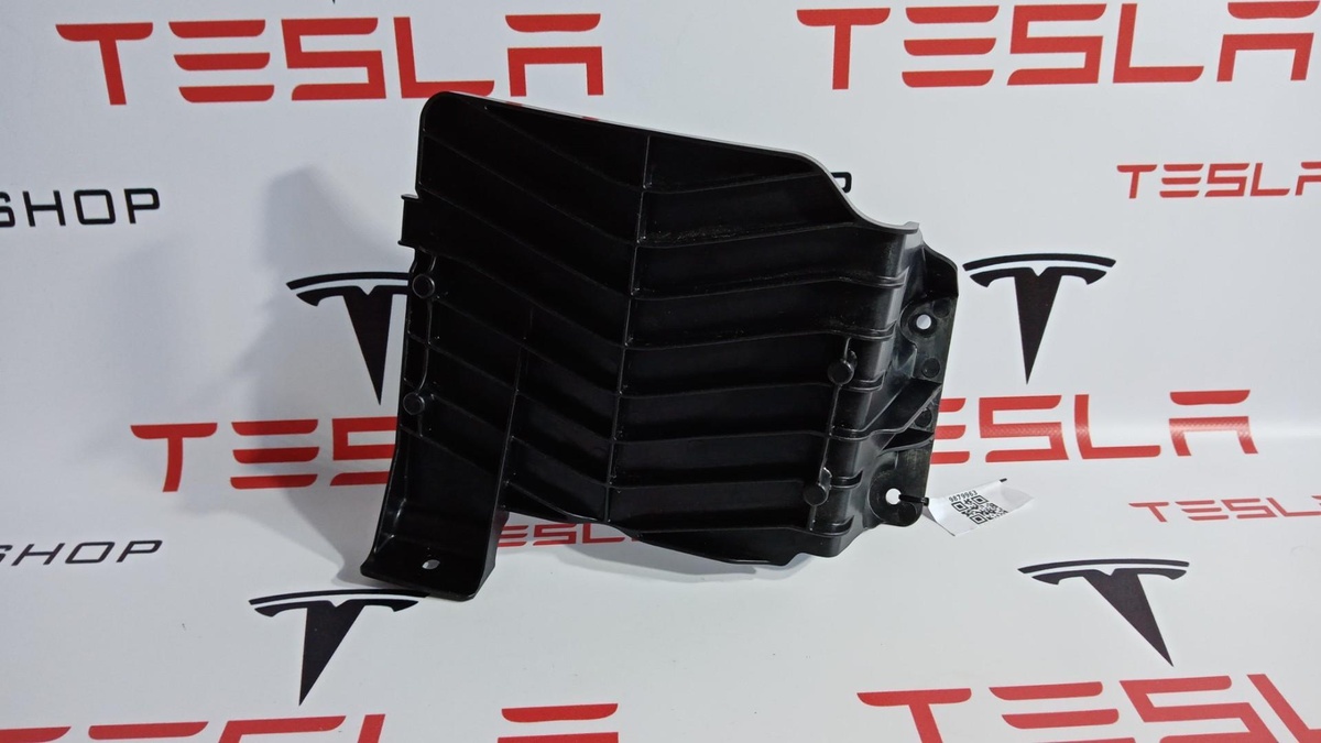 Механизм (прочие) к Tesla Model S 2015