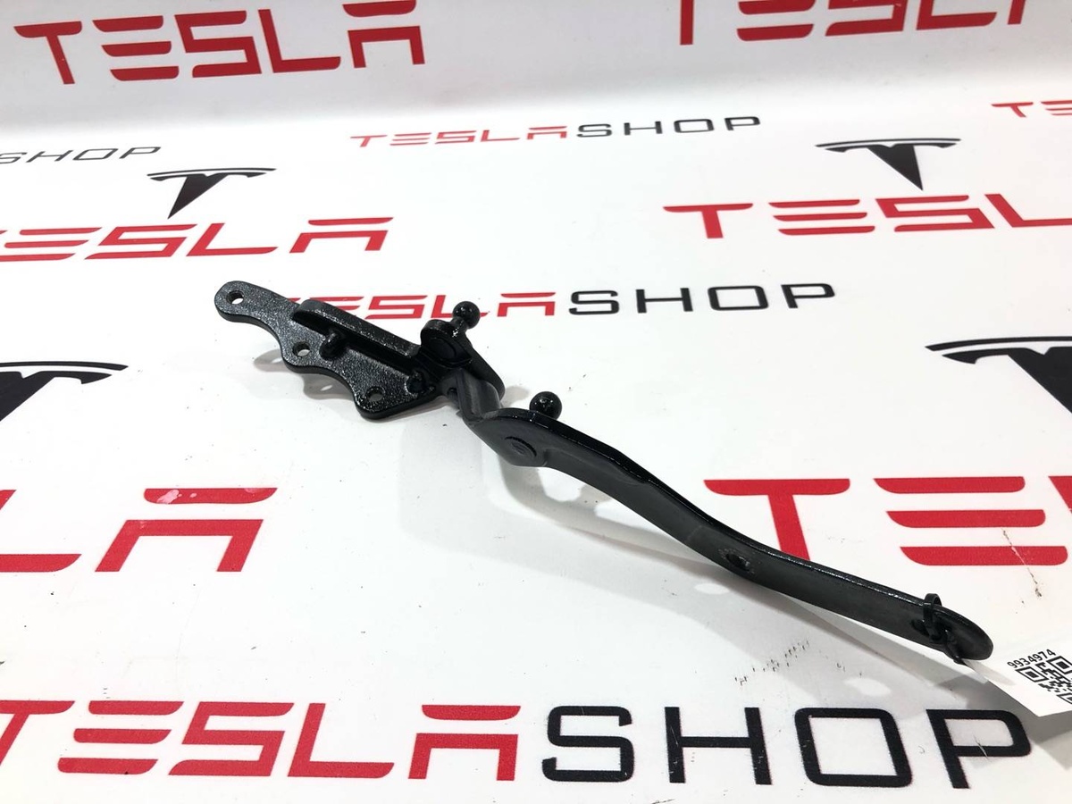 Петля двери к Tesla Model X 2019
