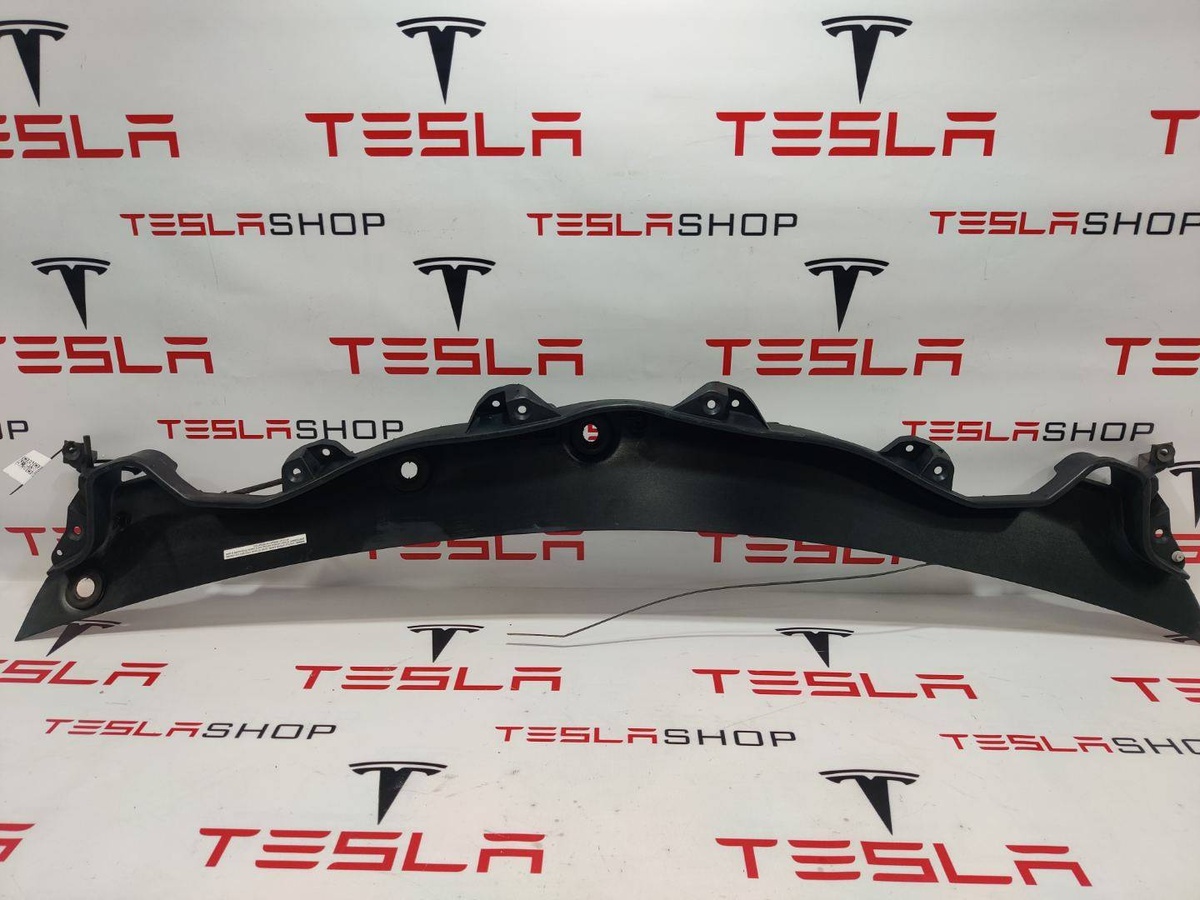 Дождевик к Tesla Model X 2019