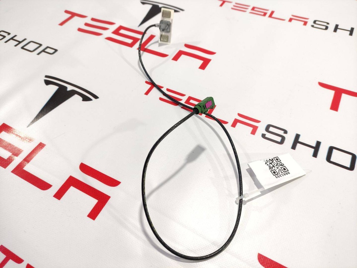 Антенна Bluetooth к Tesla Model X 2016