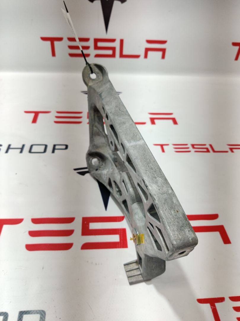 Усилитель торпедо к Tesla Model S 2021