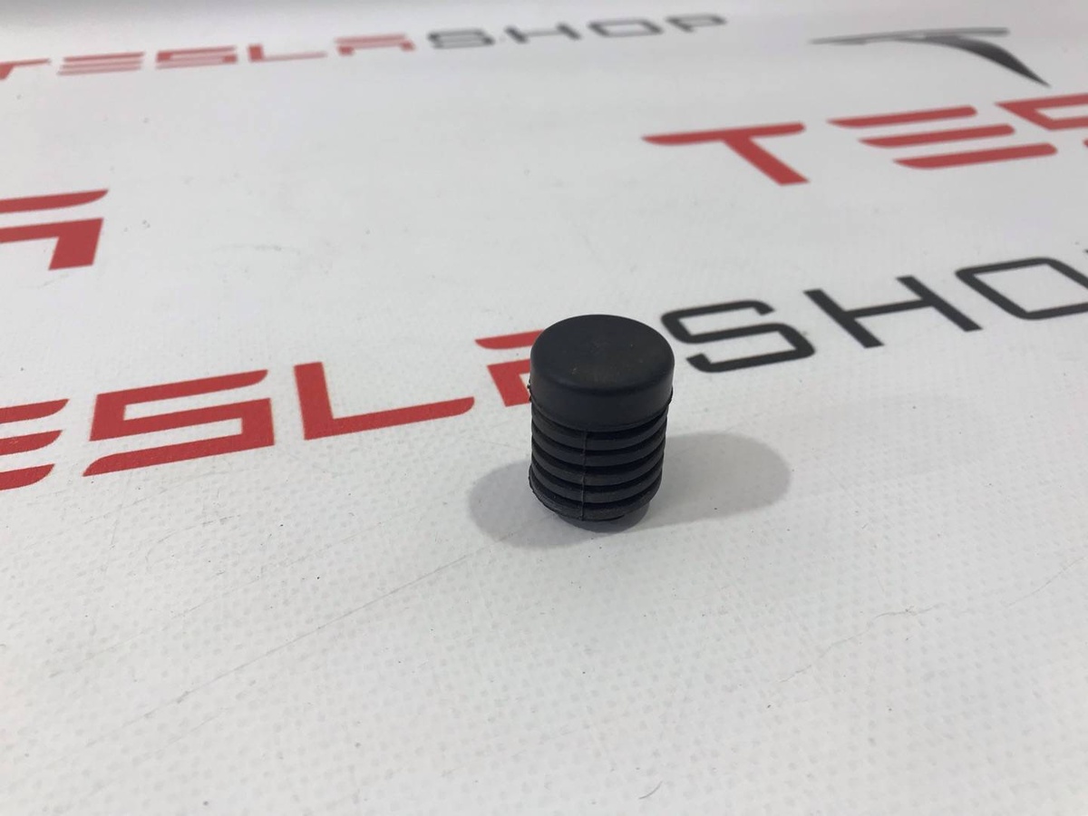 Демпфер к Tesla Model S 2016