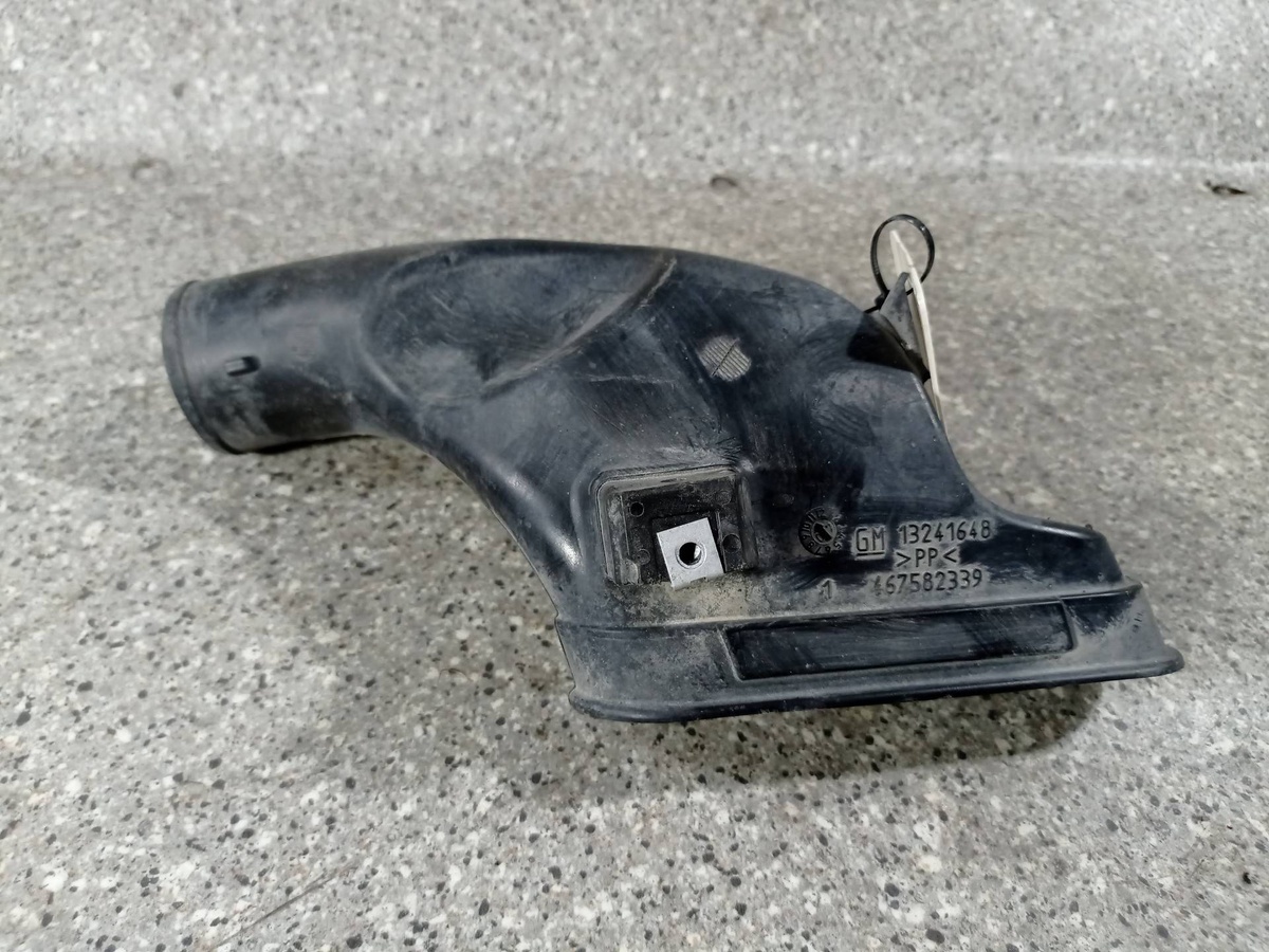 Воздухозаборник к Opel Corsa 2008