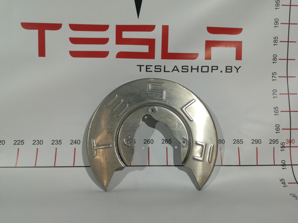 Кожух защитный тормозного диска к Tesla Model 3 2019