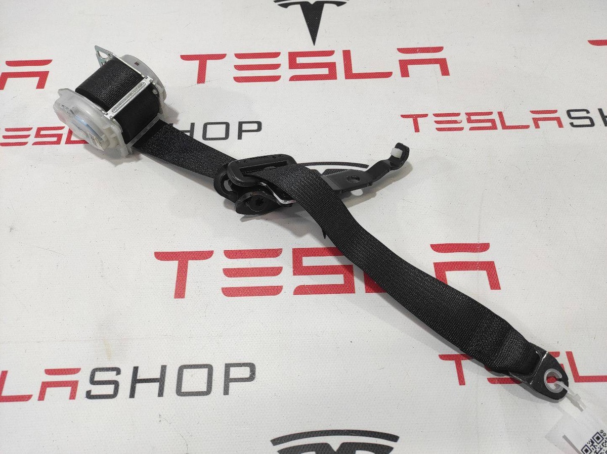 Ремень безопасности к Tesla Model S 2015