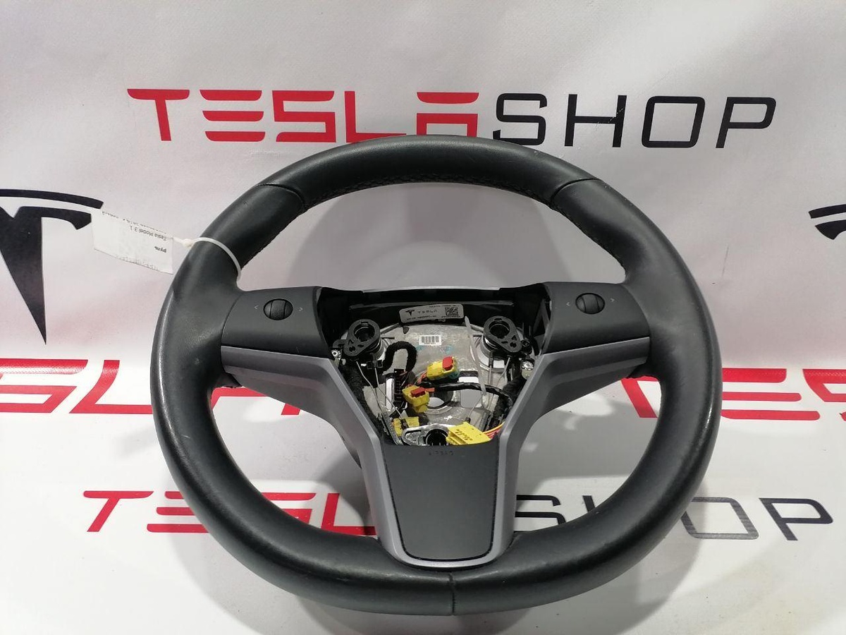 Руль к Tesla Model 3 2019