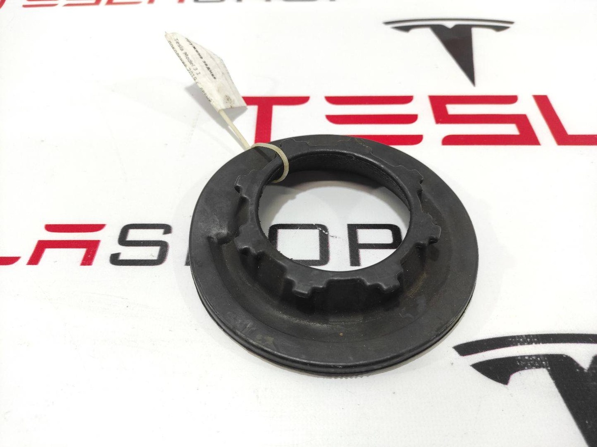Проставки под пружины к Tesla Model 3 2019