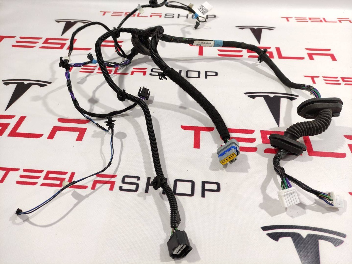 Проводка двери к Tesla Model S 2015