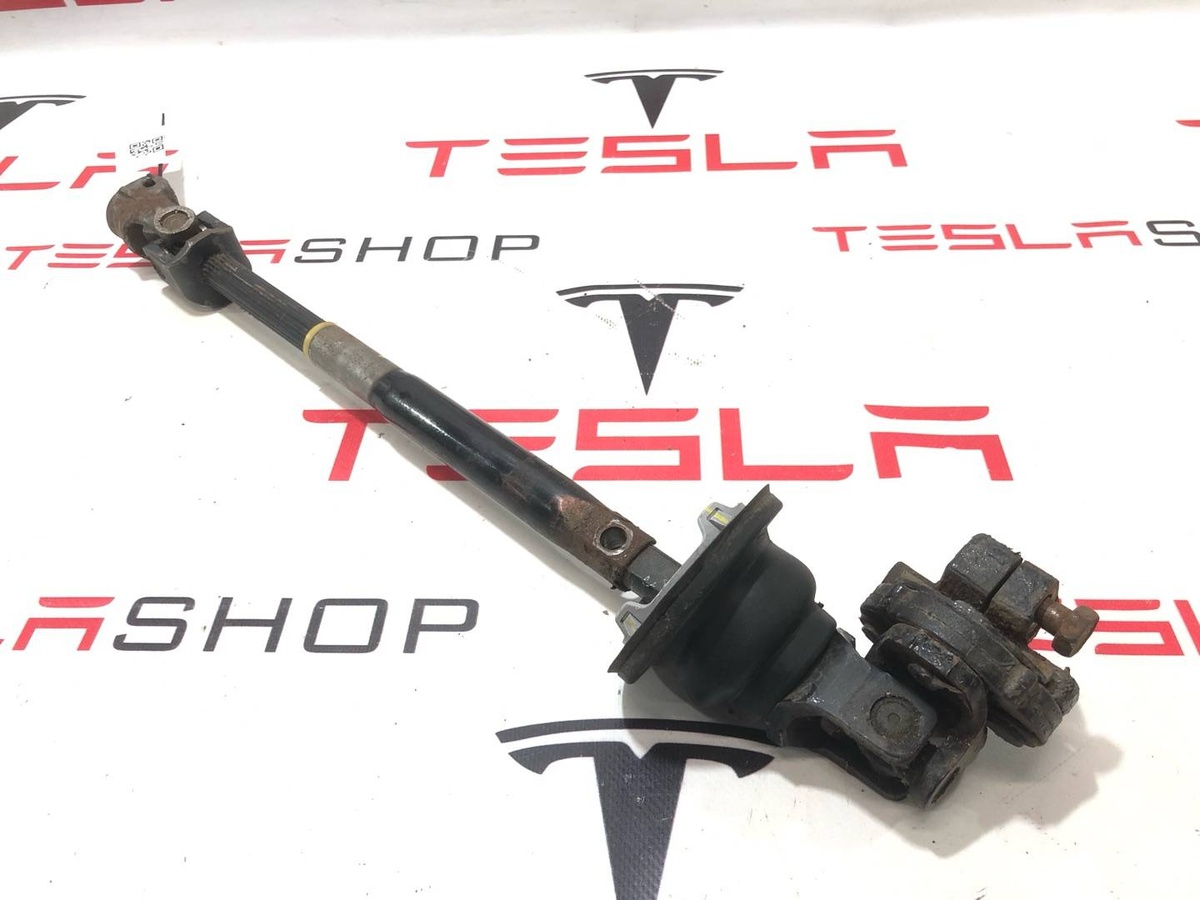 Вал рулевой рейки к Tesla Model S 2014