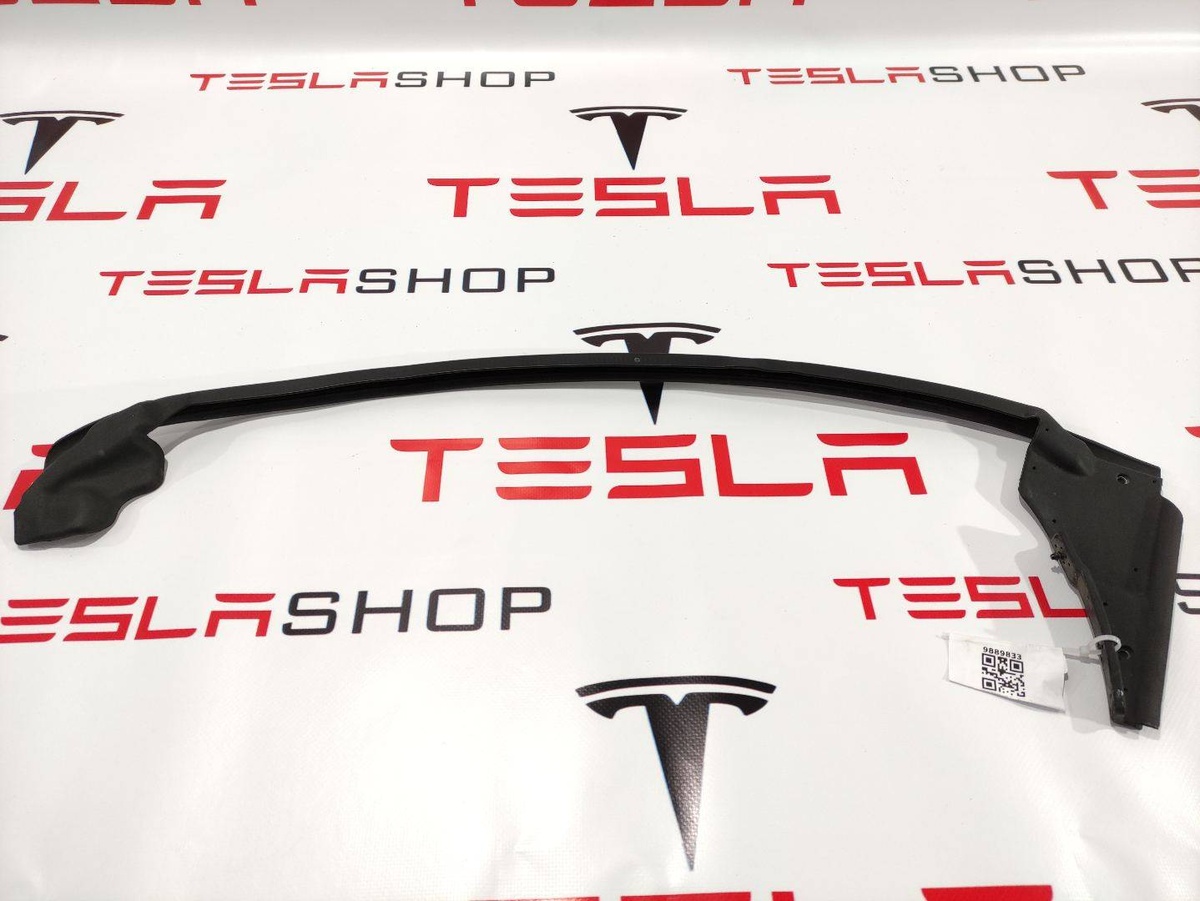 Уплотнитель к Tesla Model S 2015