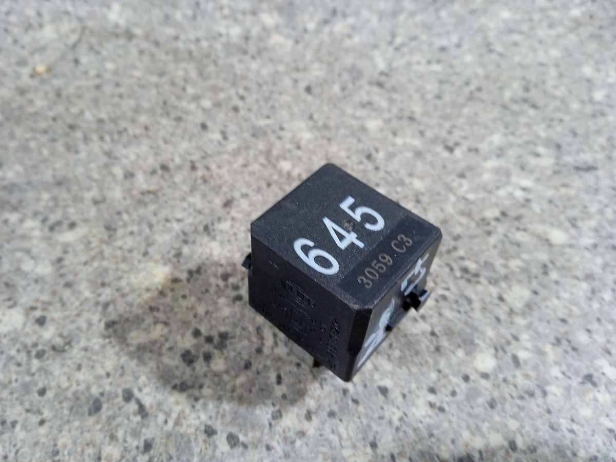 Реле (прочие) к Audi A6 2013