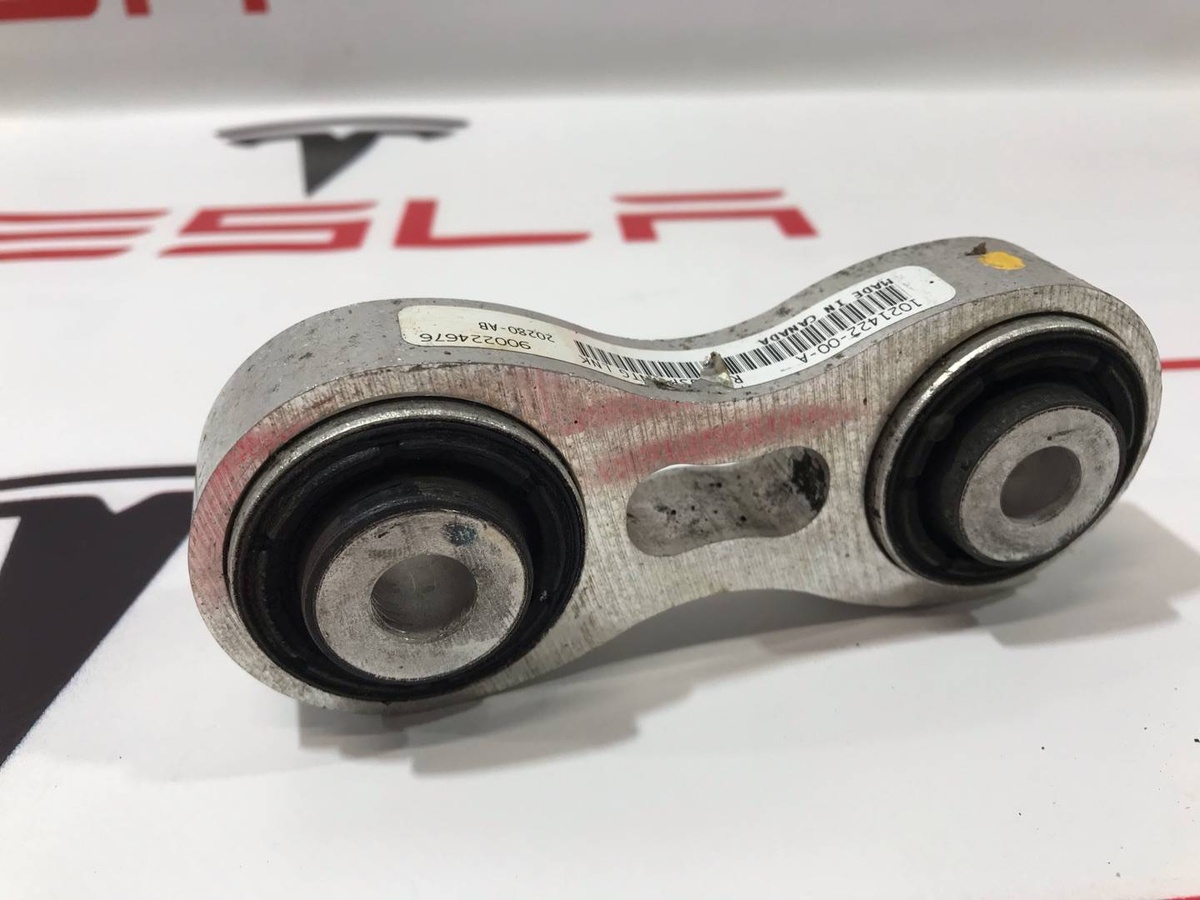 Рычаг задний к Tesla Model S 2015