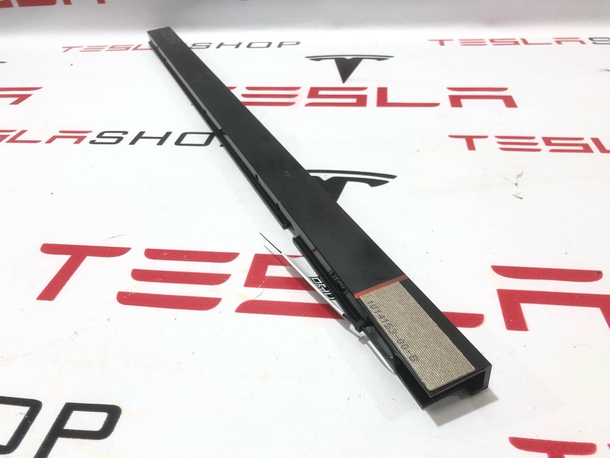 Капот к Tesla Model S 2018