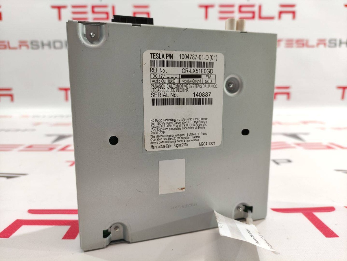 Блок радио к Tesla Model S 2016