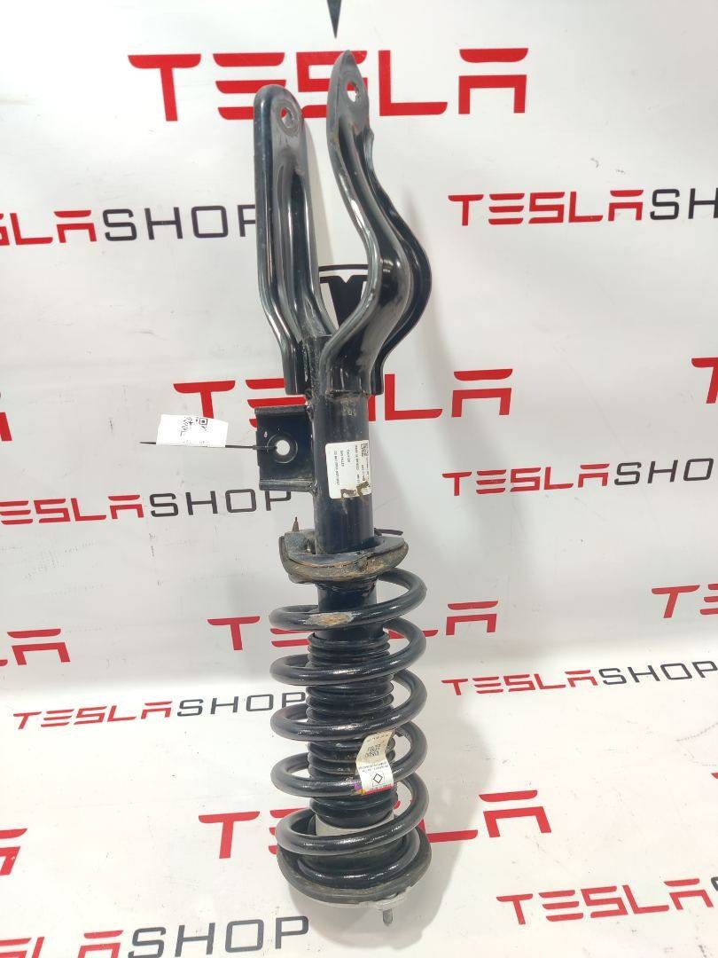 Амортизатор передний левый к Tesla Model 3 2019