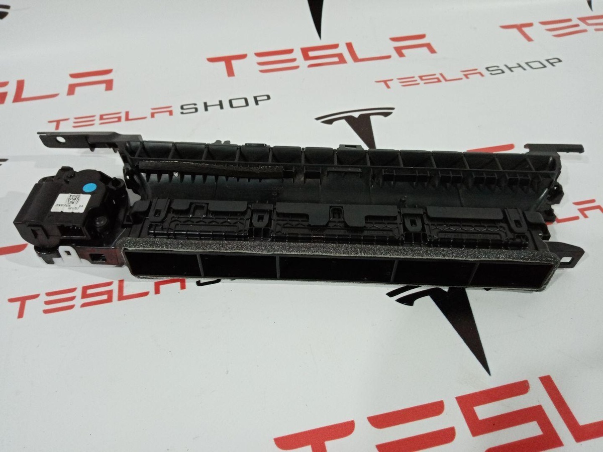 Воздуховод к Tesla Model 3 2019