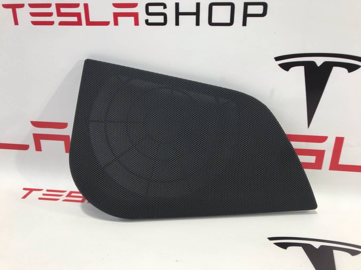 Сетка для динамика к Tesla Model S 2015