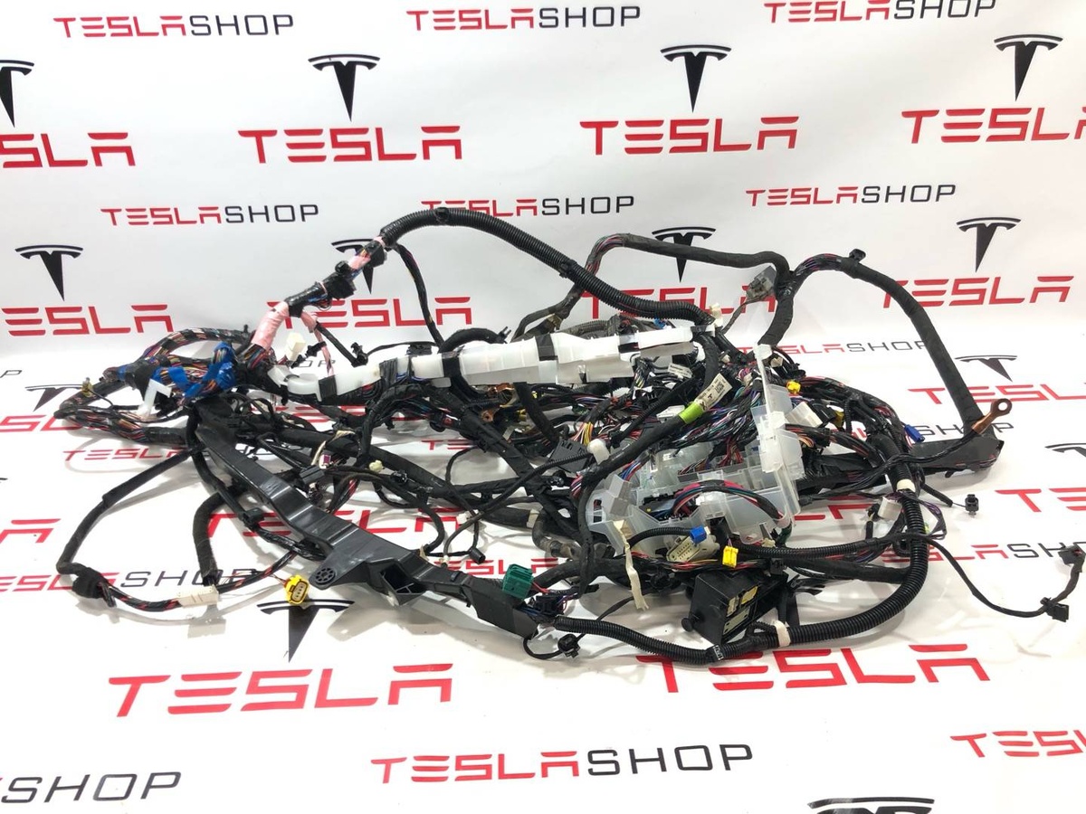 Проводка к Tesla Model X 2019