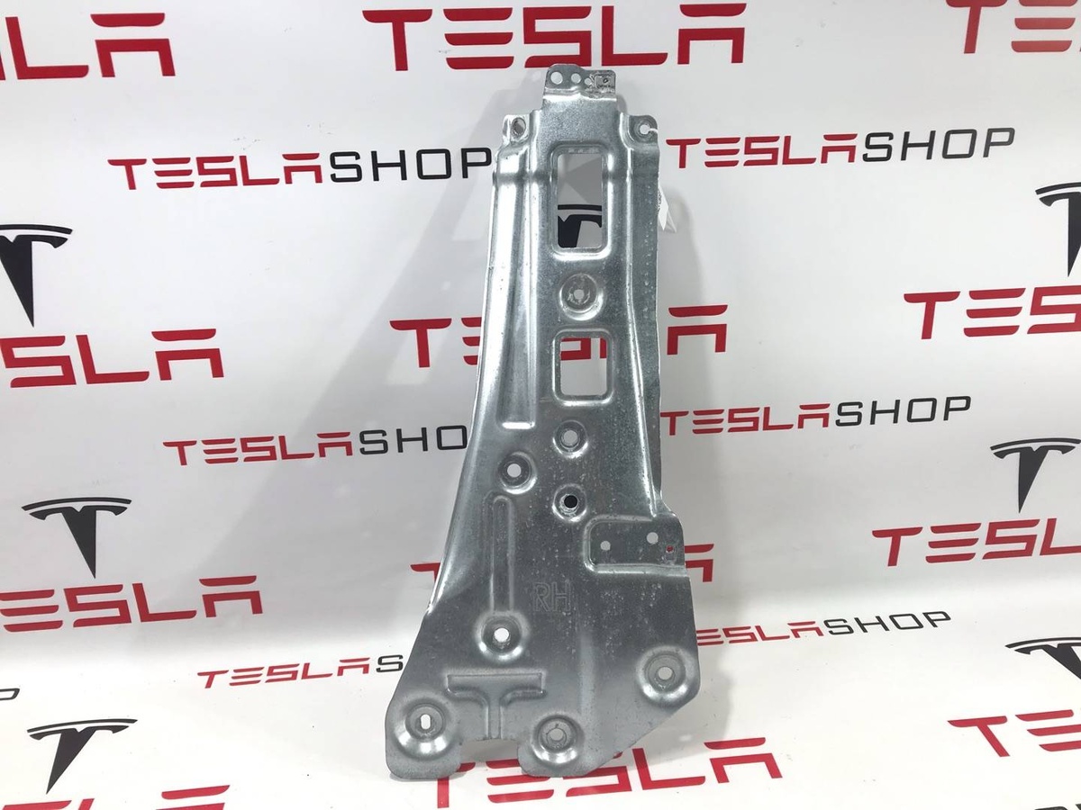 Механизм (прочие) к Tesla Model X 2017