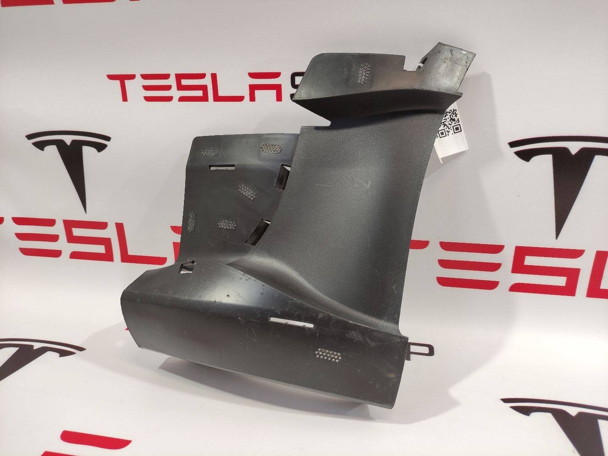 Кронштейн крепления бампера к Tesla Model 3 2018
