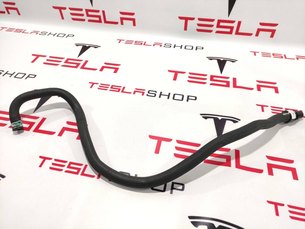 Патрубок к Tesla Model X 2017