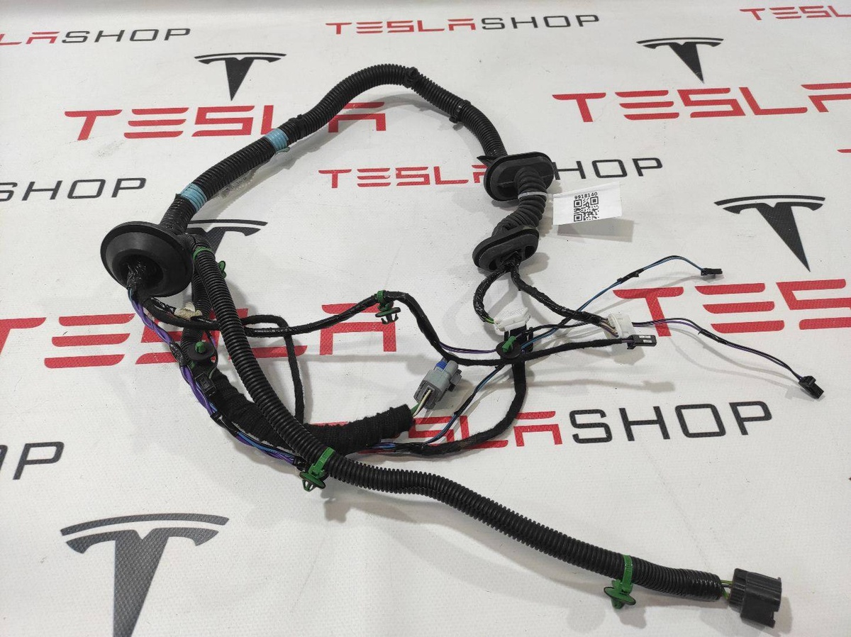 Проводка двери к Tesla Model S 2015