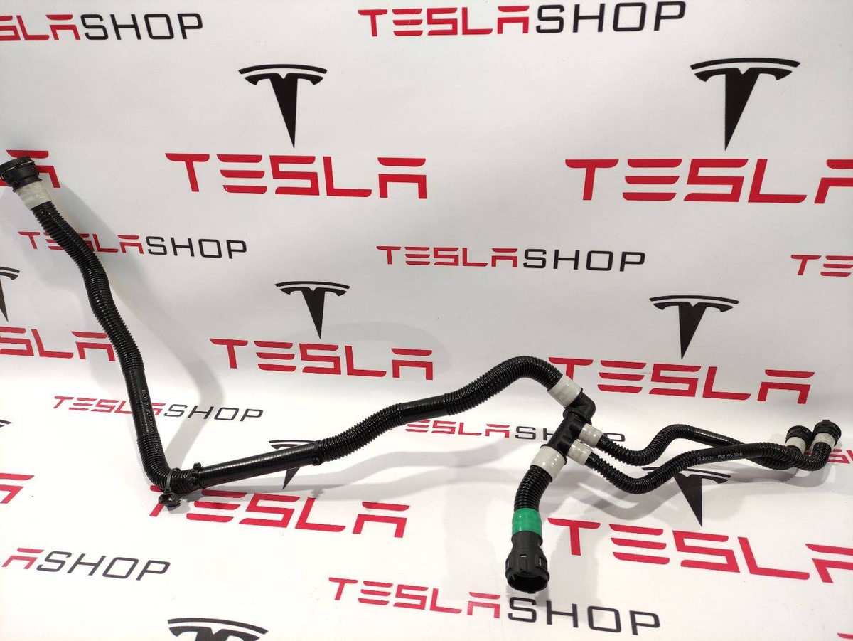 Патрубок к Tesla Model Y 2020