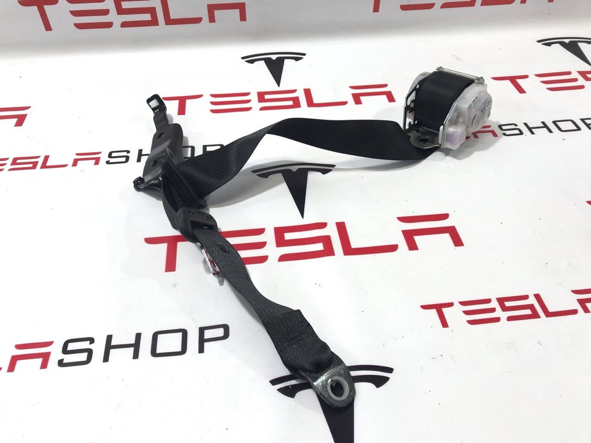 Ремень безопасности к Tesla Model S 2015