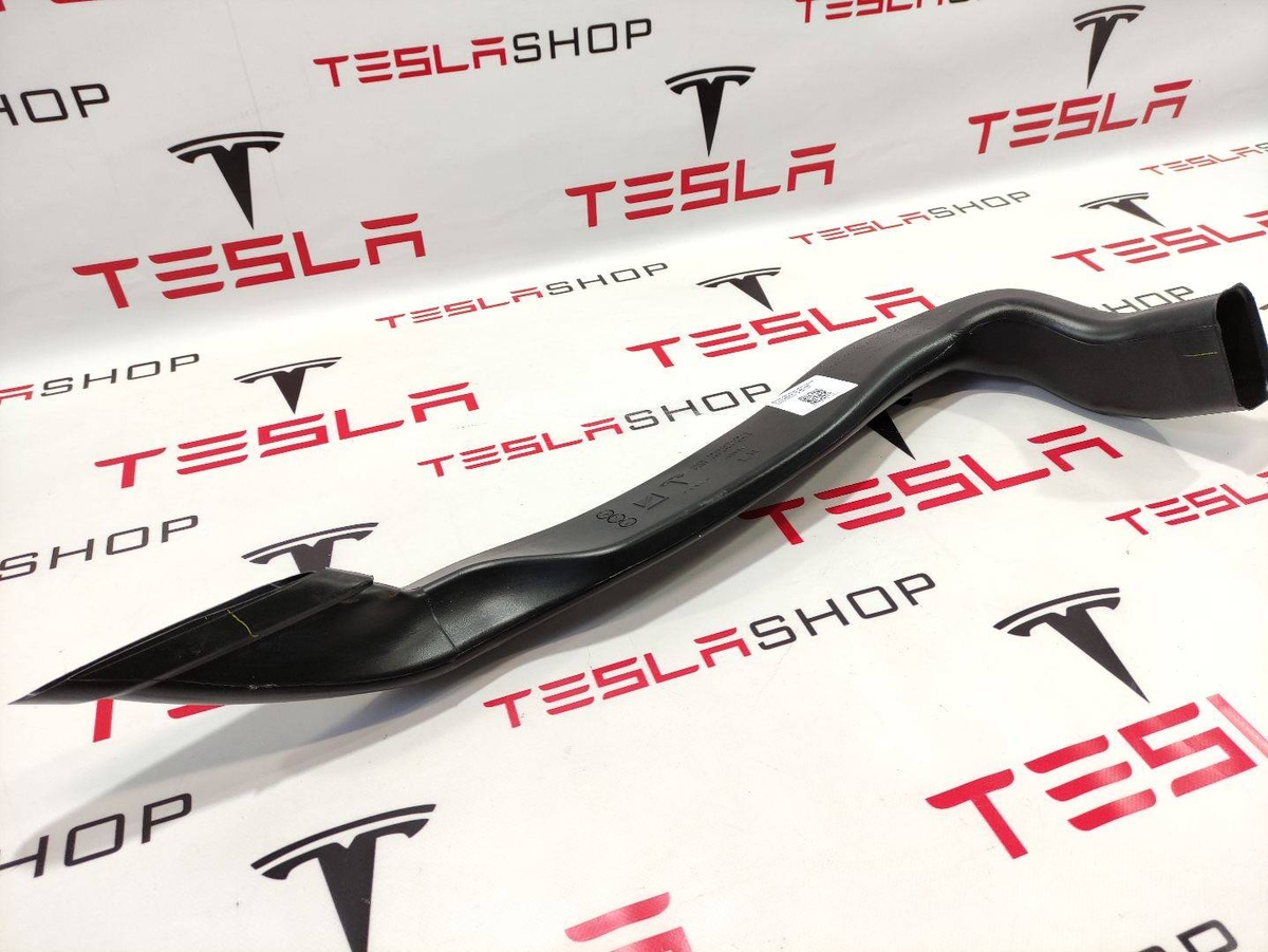Воздуховод к Tesla Model X 2017