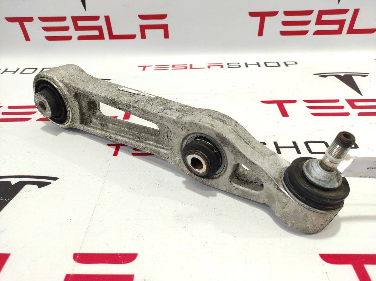 Рычаг передний к Tesla Model S 2016
