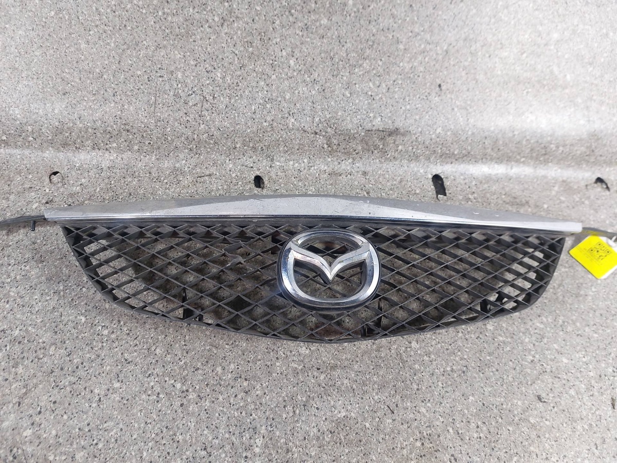 Решетка радиатора к Mazda Premacy 2000