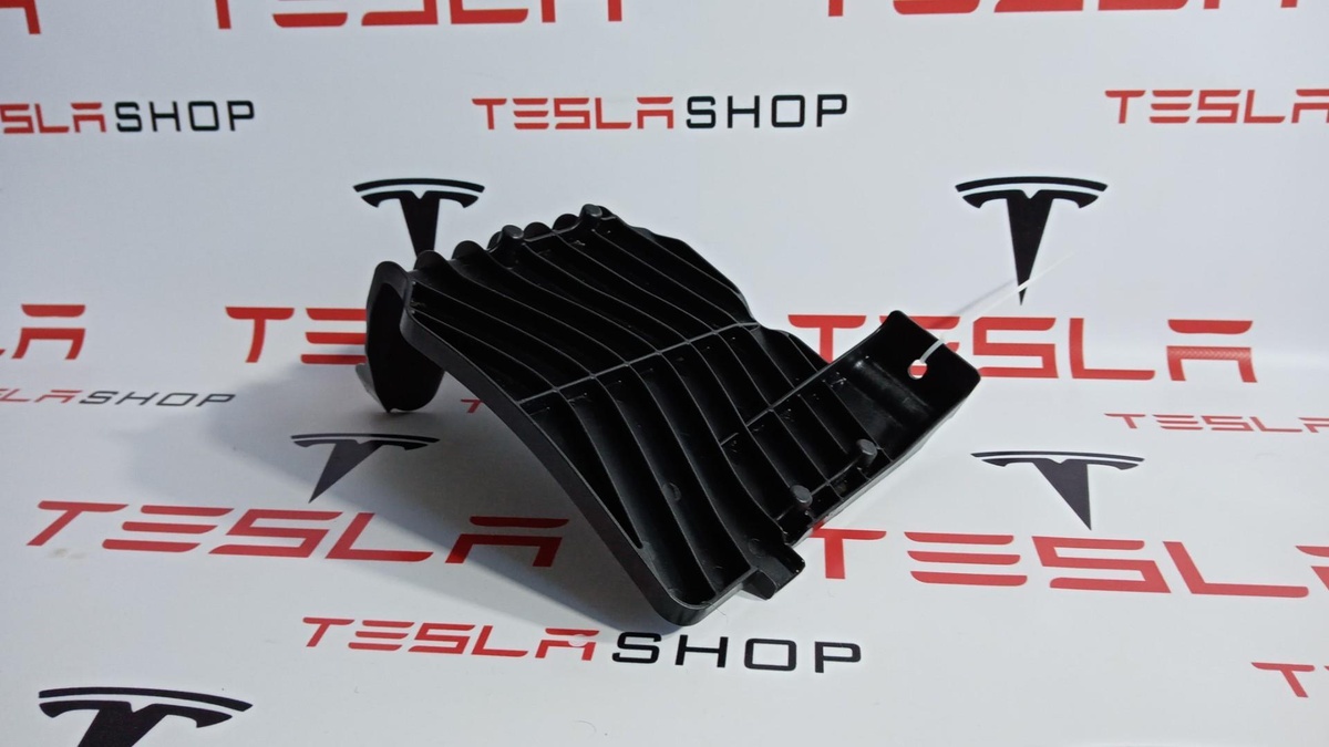Механизм (прочие) к Tesla Model S 2015