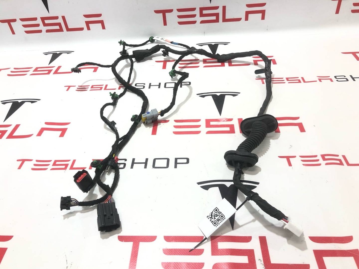 Проводка двери к Tesla Model S 2022