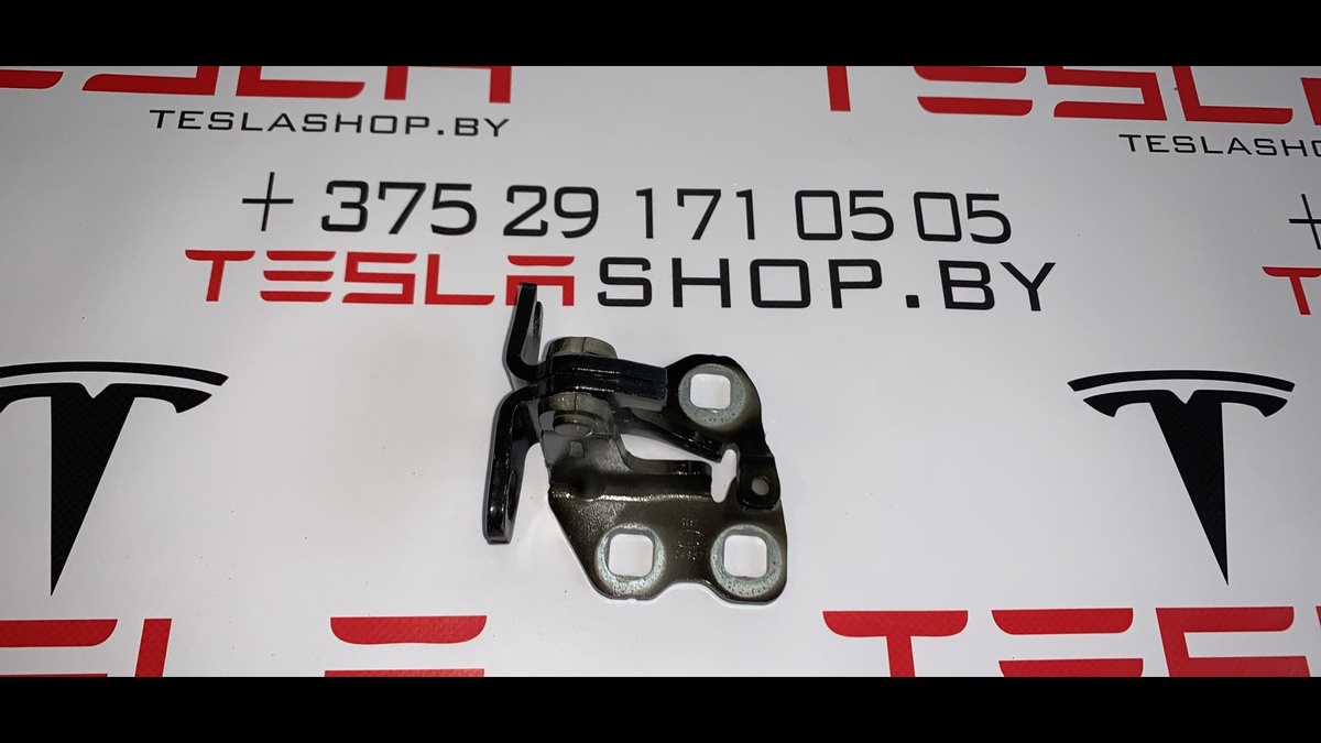 Петля двери к Tesla Model 3 2019