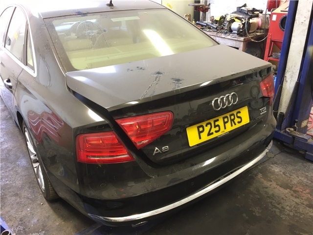 Audi к Audi A8 2011