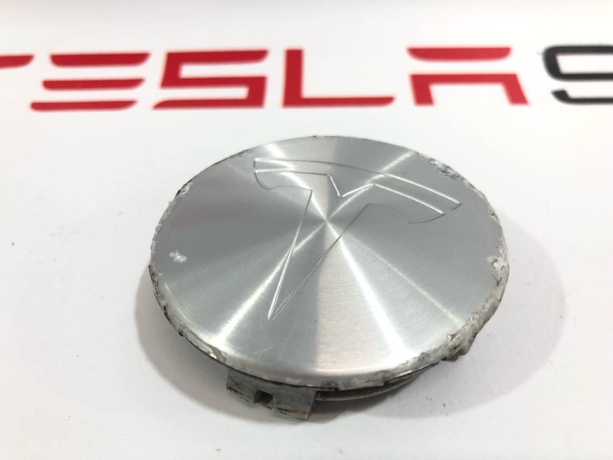 Колпачок литого диска к Tesla Model S 2018