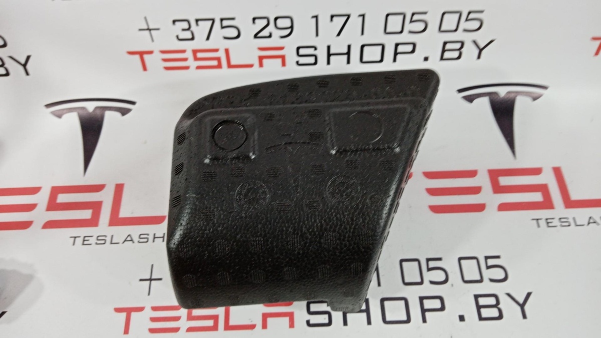 Крепление сиденья к Tesla Model 3 2019