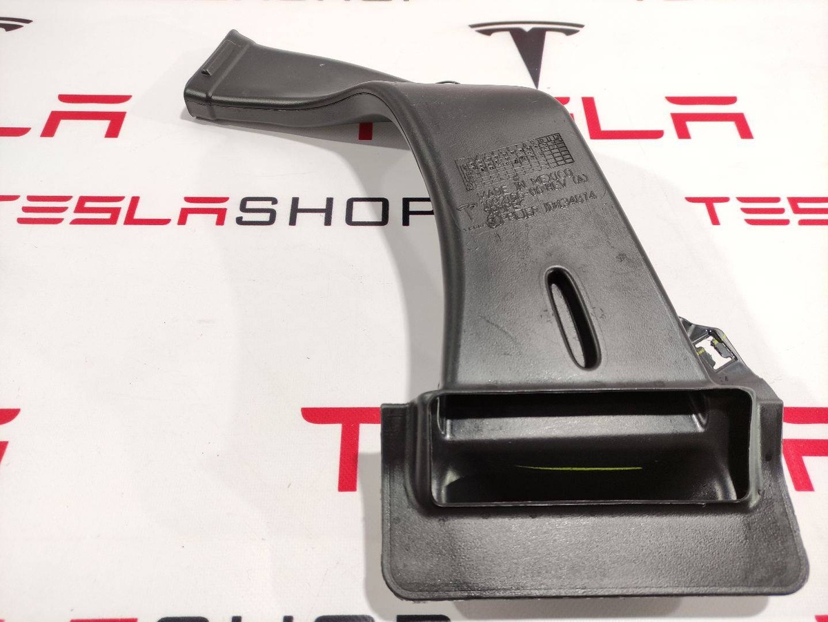 Воздуховод к Tesla Model 3 2019