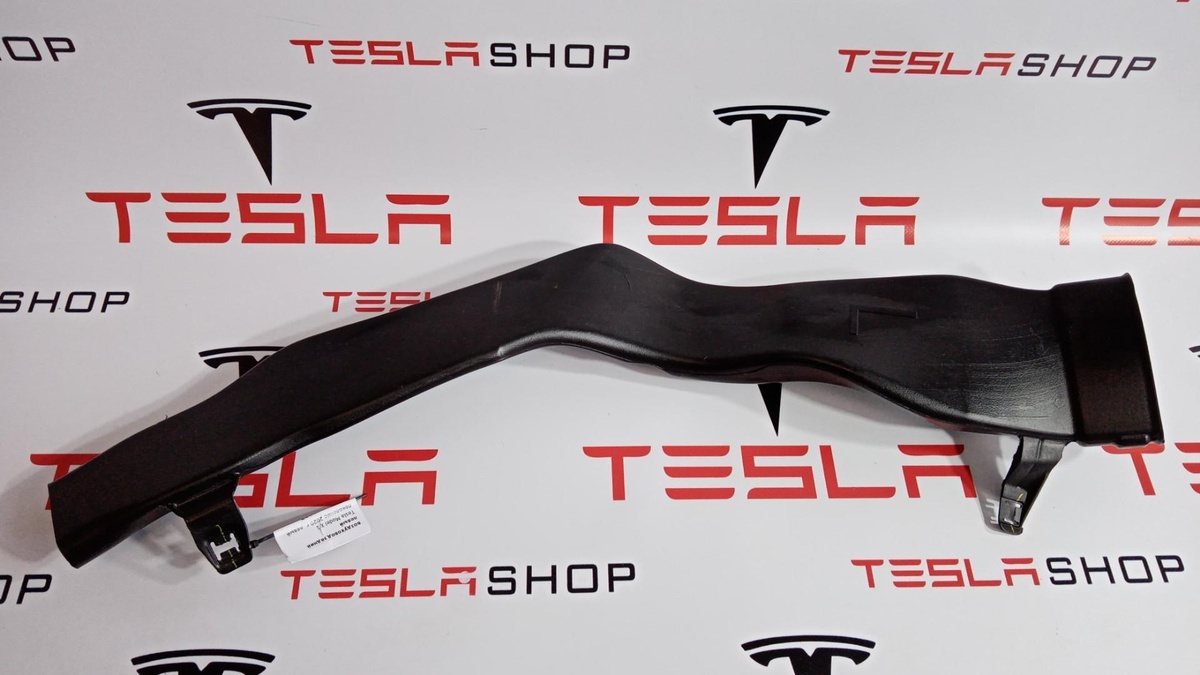 Воздуховод к Tesla Model X 2020