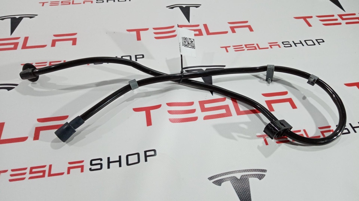 Стекло панорамной крыши к Tesla Model S 2015