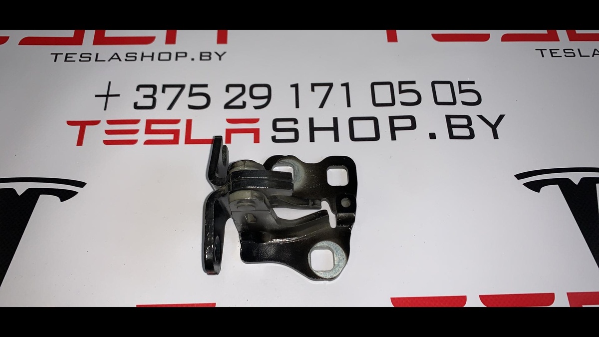 Петля двери к Tesla Model 3 2019