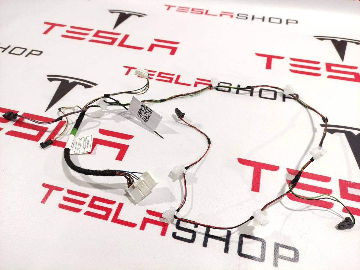 Проводка двери к Tesla Model X 2017