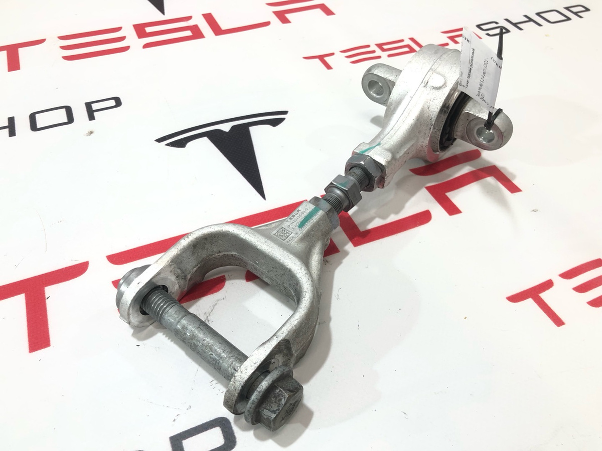Тяга развальная к Tesla Model S 2021