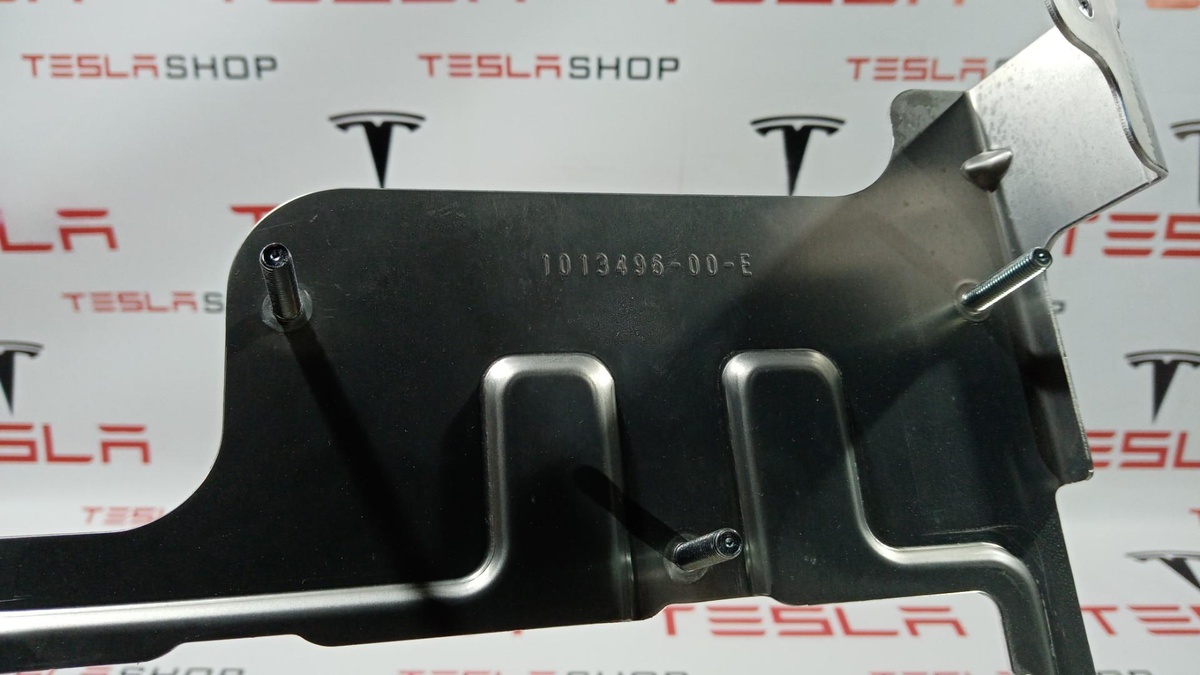 Люк к Tesla Model S 2012