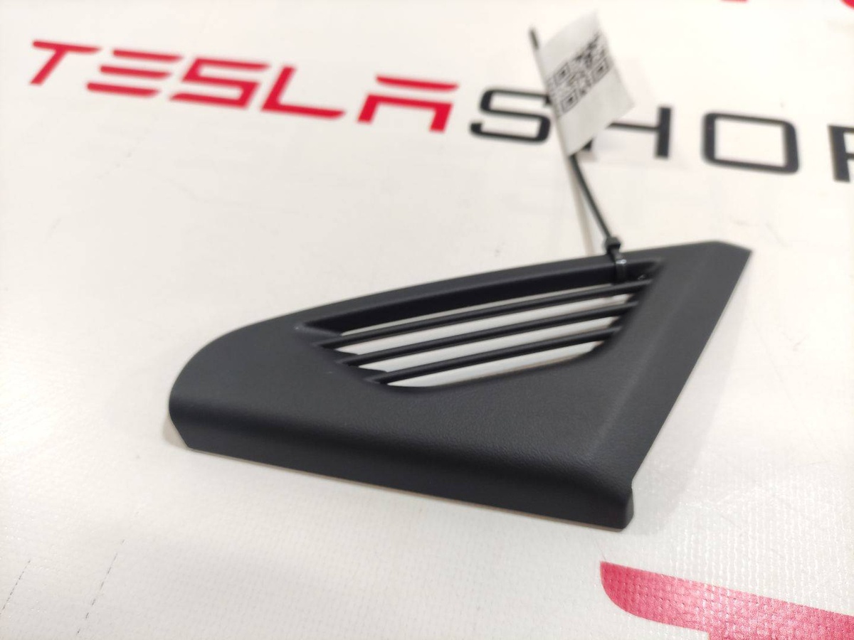 Дефлектор обдува салона к Tesla Model X 2019